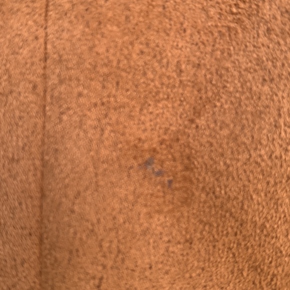 Men’s blazer Suede camel color. See pictures for sizes great for fall - Picture 3 of 14